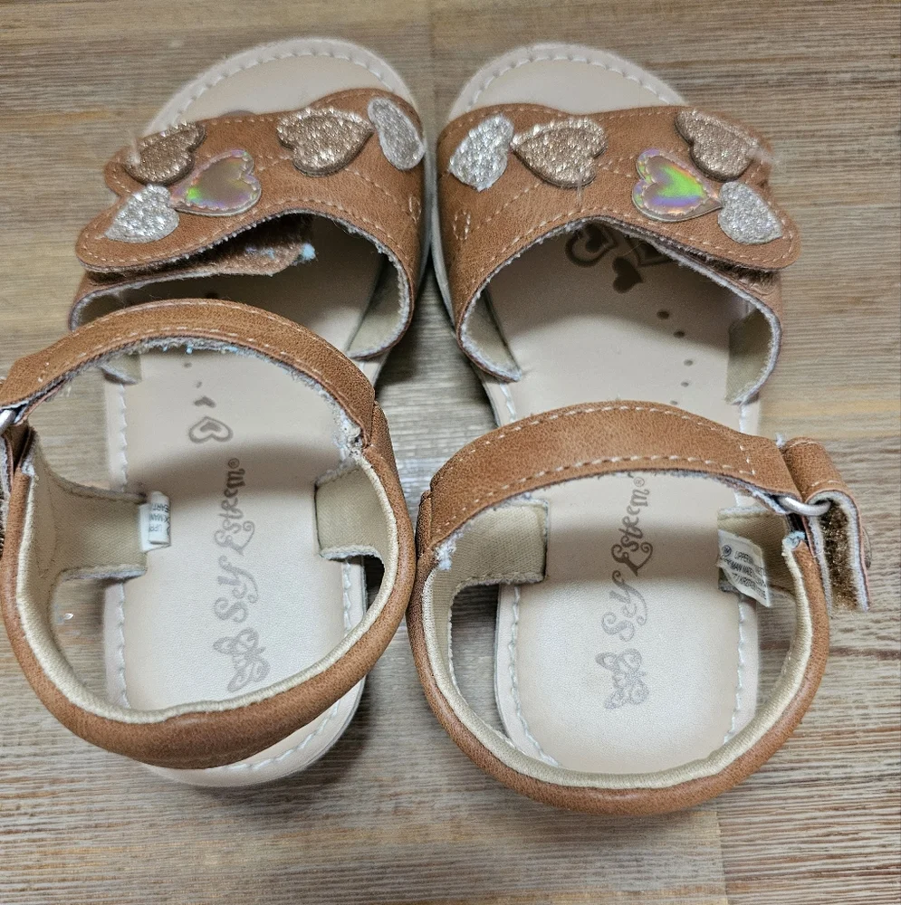 SELF ESTEEM Toddler Girls Brown, Heart Embellished Sandals